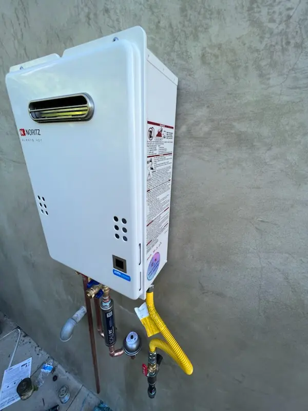 Tankless water heater installation for Pine homes
